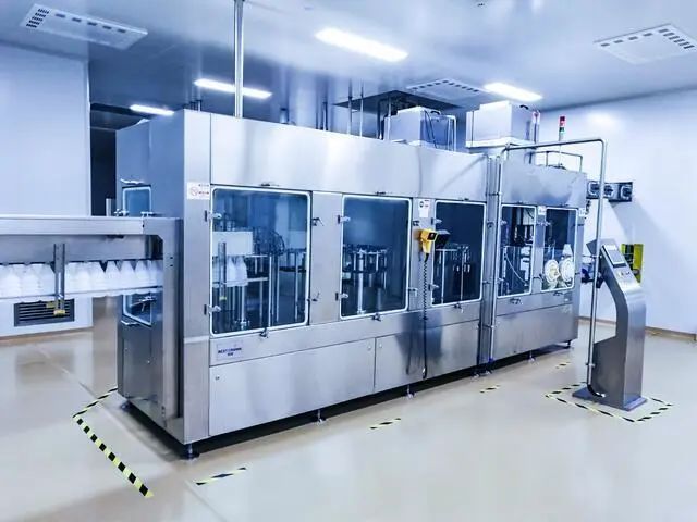 《河南日?qǐng)?bào)》頭版頭題點(diǎn)贊漯河